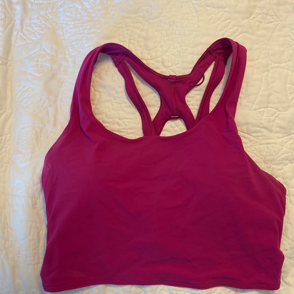 Fuscia lululemon cropped tank